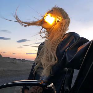 美女脱一光二净
